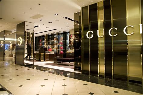 gucci lyon boutique